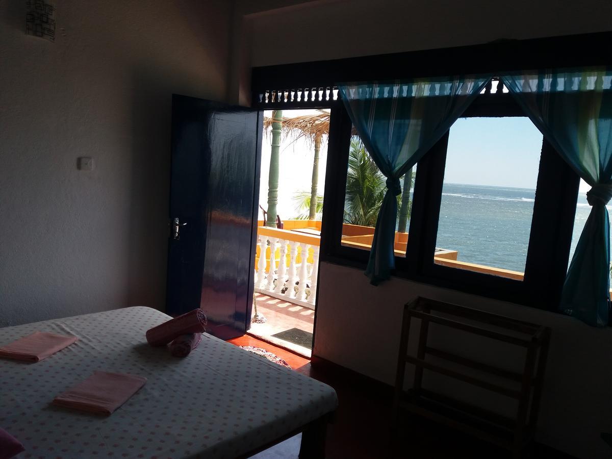 Sayuri Beach Hotel Матара Екстер'єр фото